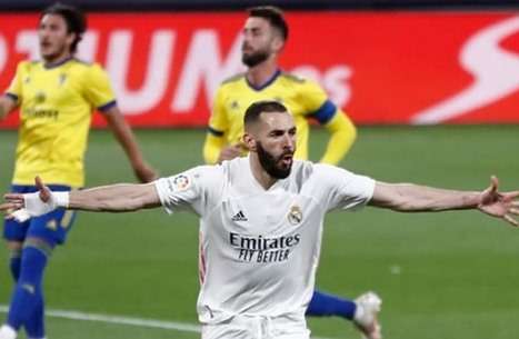 ريال مدريد يحقق فوزاً مهماً على نظيره قادش بثلاثة دون رد 1 ريال مدريد يحقق فوزاً مهماً على نظيره قادش بثلاثة دون رد