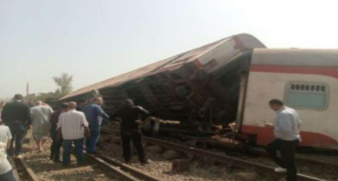 خروج قطار عن القضبان بمحافظة القليوبية في مصر 1 خروج قطار عن القضبان بمحافظة القليوبية في مصر