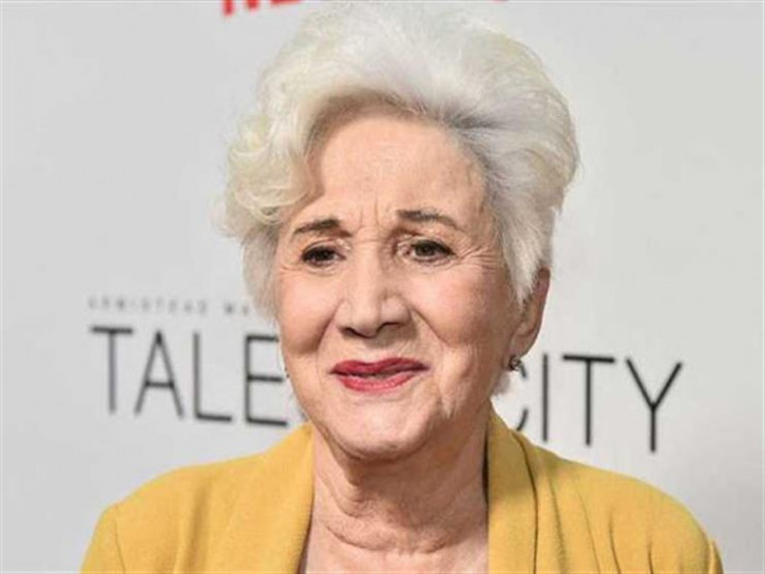وفاة الممثلة أولمبيا دوكاكيس عن عمر 89 عاماً 1 وفاة الممثلة أولمبيا دوكاكيس عن عمر 89 عاماً