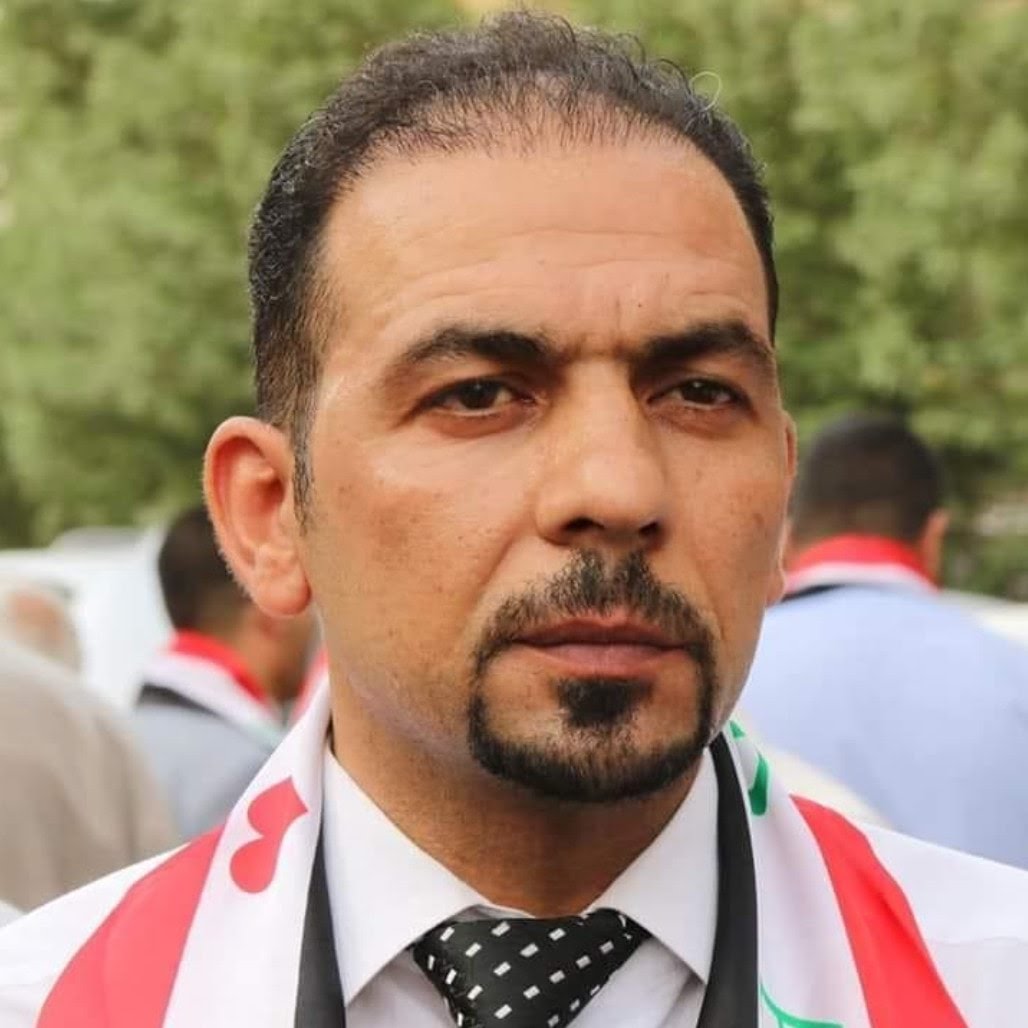 مسلحون يغتالون الناشط العراقي "إيهاب الوزني" في كربلاء 1 مسلحون يغتالون الناشط العراقي "إيهاب الوزني" في كربلاء