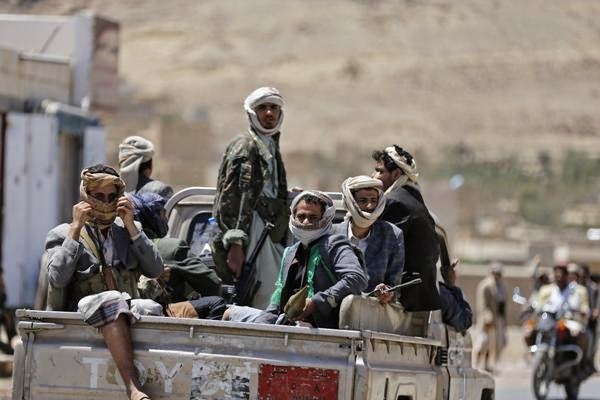 مليشيا الحوثي تقتحم قرية في المحويت وتختطف 60 شخصا لهذا السبب 1 مليشيا الحوثي تقتحم قرية في المحويت وتختطف 60 شخصا لهذا السبب