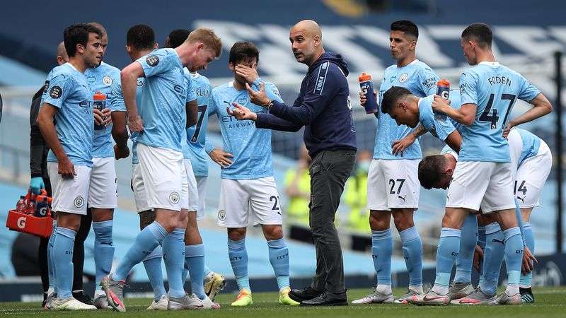 مانشستر سيتي يتوج للمرة السابعة بطلاً للدوري الانجليزي 1 مانشستر سيتي يتوج للمرة السابعة بطلاً للدوري الانجليزي