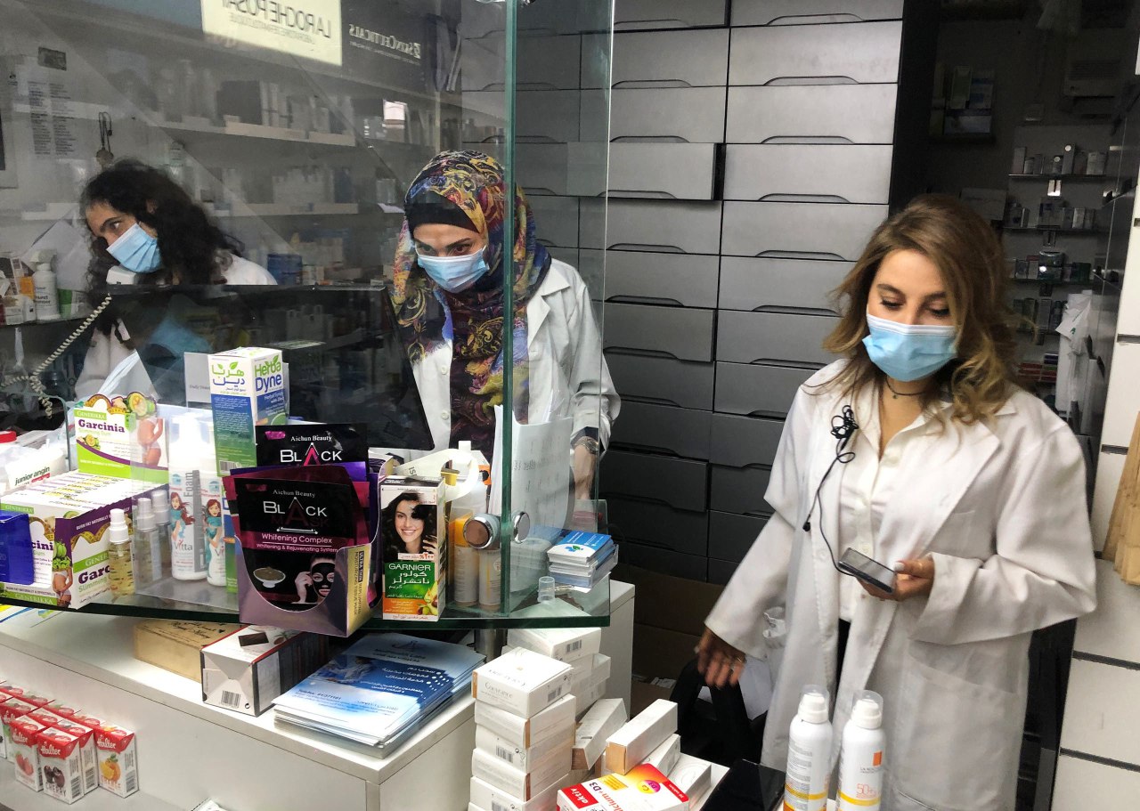 يرفضها الأطباء .. أدوية إيرانية في لبنان تفرض على مرضى السرطان 1 يرفضها الأطباء .. أدوية إيرانية في لبنان تفرض على مرضى السرطان