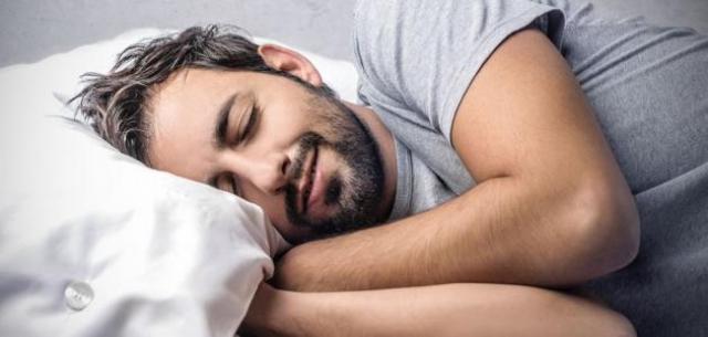 خمس خطوات ينصح بإتباعها للمساعدة في الحصول على نظام نوم معتدل 1 خمس خطوات ينصح بإتباعها للمساعدة في الحصول على نظام نوم معتدل