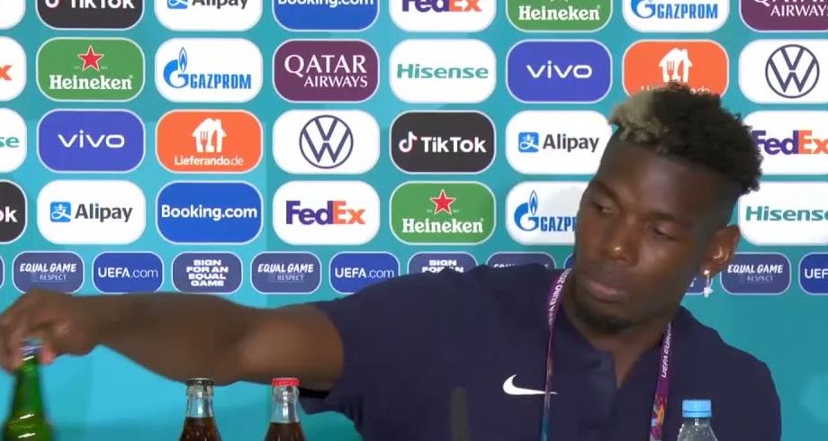 "ويفا" يوافق على سحب زجاجات الجعة من أمام اللاعبين المسلمين 1 "ويفا" يوافق على سحب زجاجات الجعة من أمام اللاعبين المسلمين