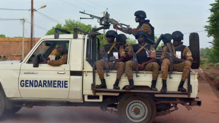 مقتل 10 عناصر من الشرطة في كمين شمال بوركينا فاسو 1 مقتل 10 عناصر من الشرطة في كمين شمال بوركينا فاسو