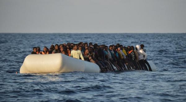 الهجرة الدولية تحقق في غرق مهاجرين قبالة سواحل اليمن 1 الهجرة الدولية تحقق في غرق مهاجرين قبالة سواحل اليمن