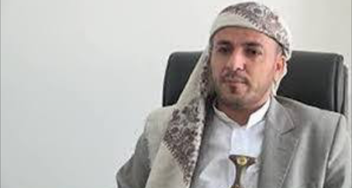 للتغطية على فساده .. وزير الصحة الحوثي يقيل مسؤول بارز