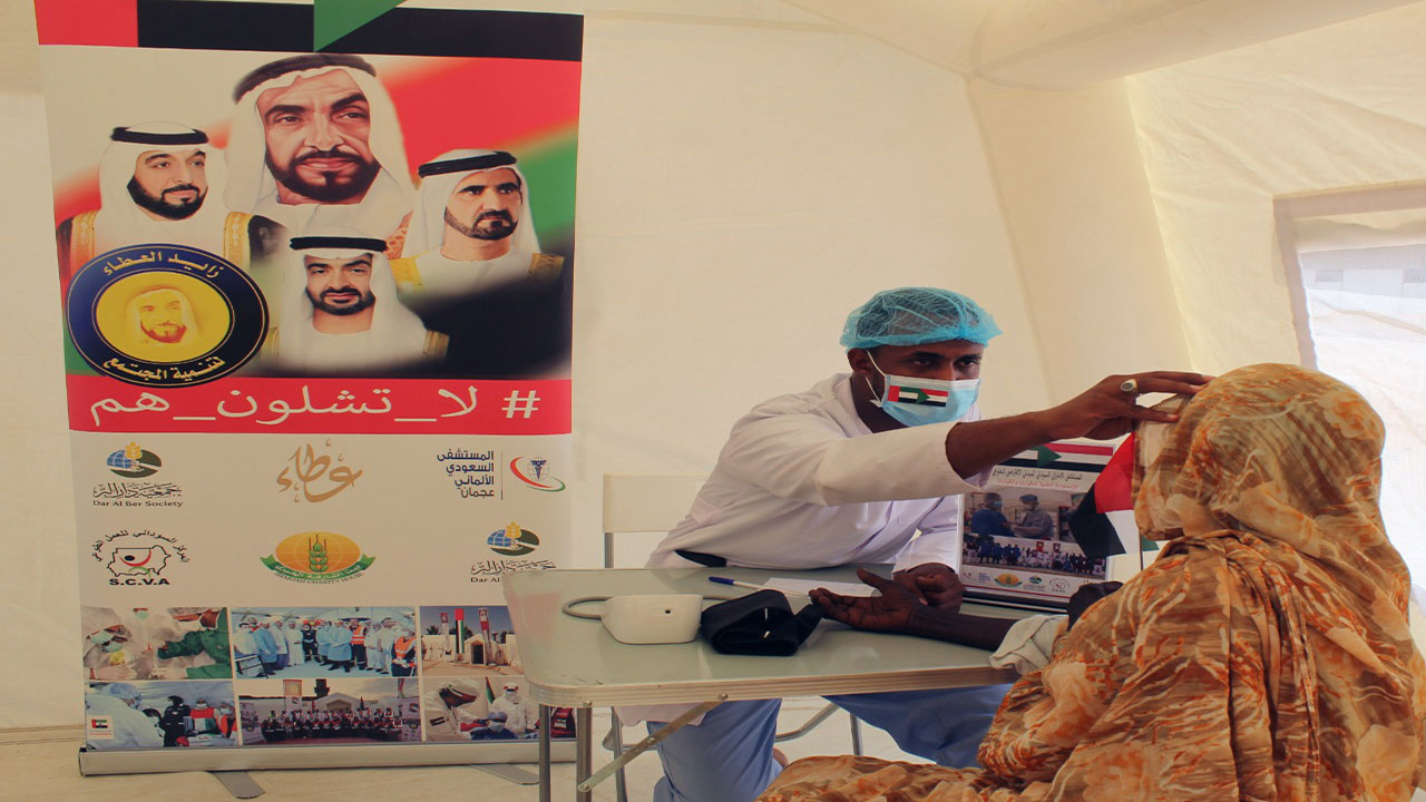 حملة زايد الإنسانية تدشن المرحلة الثانية لمبادرة علاج المرضى في قرى السودان 1 حملة زايد الإنسانية تدشن المرحلة الثانية لمبادرة علاج المرضى في قرى السودان