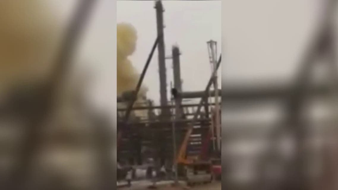 مقتل 7 وإصابة 4 في انفجار محطة نفط وغاز في إيران