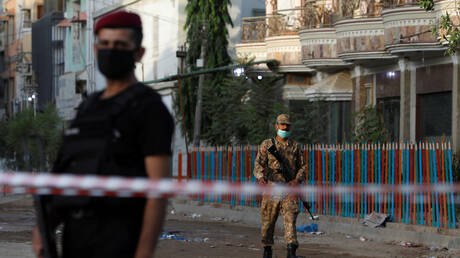 مقتل 10 أشخاص بإنفجار أستهدف حافلة شمال باكستان 1 مقتل 10 أشخاص بإنفجار أستهدف حافلة شمال باكستان