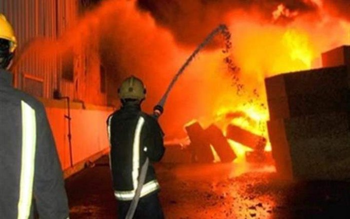 حريق هائل بمصنع أثاث بطهران يخلف 9 ضحايا أفغان 1 حريق هائل بمصنع أثاث بطهران يخلف 9 ضحايا أفغان