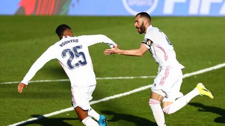 ريال مدريد يخسر أمام مضيفه رينجرز بهدفين لهدف 1 ريال مدريد يخسر أمام مضيفه رينجرز بهدفين لهدف