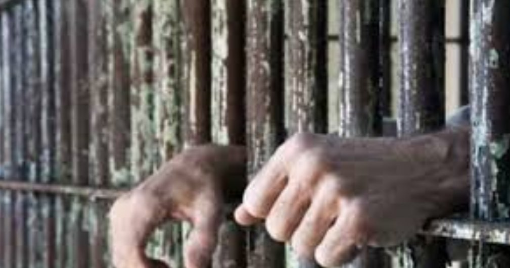 قيادات الحوثي تحول منازلها إلى سجون سرية لتعذيب المختطفين
