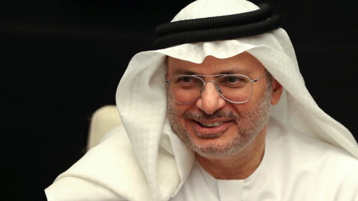 قرقاش يُشيد بجهود الإمارات في الأزمة الإنسانية الأفغانية 1 قرقاش يُشيد بجهود الإمارات في الأزمة الإنسانية الأفغانية