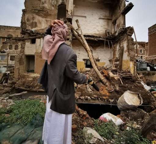 مليشيا الحوثي تهدم 15 منزل في صنعاء وترفض عقود تمليك