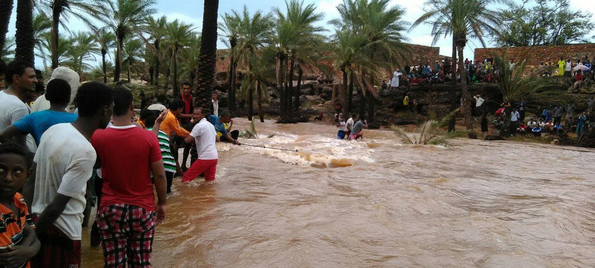 الأمم المتحدة: الفيضانات تفاقم الأزمة الإنسانية في اليمن 1 الأمم المتحدة: الفيضانات تفاقم الأزمة الإنسانية في اليمن