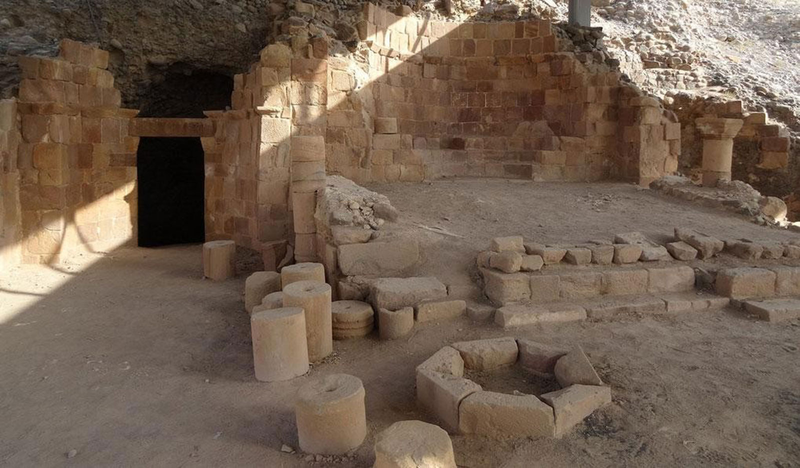 الأردن .. اكتشاف مساكن النبي لوط في منطقة الأغوار الجنوبية