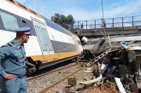 مصر .. إصابة 3 أشخاص بحادث خروج قطار عن مساره 1 مصر .. إصابة 3 أشخاص بحادث خروج قطار عن مساره