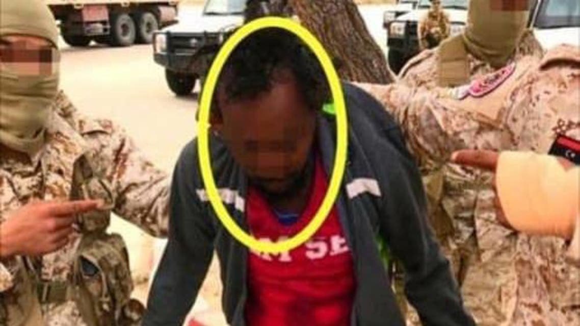 اعتقال أحد أبرز مهربي المهاجرين والاتجار بالبشر في ليبيا 1 اعتقال أحد أبرز مهربي المهاجرين والاتجار بالبشر في ليبيا