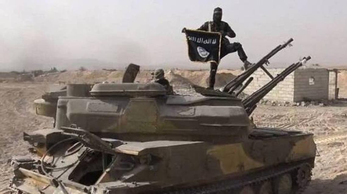 سوريا .. مقتل 5 عناصر من فصيل موال لروسيا بهجوم لداعش بريف حمص 1 سوريا .. مقتل 5 عناصر من فصيل موال لروسيا بهجوم لداعش بريف حمص