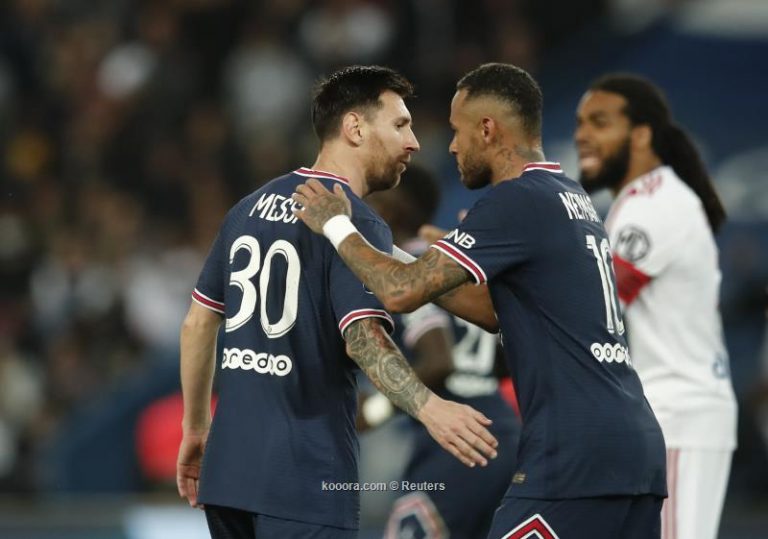 باريس سان ينتزع فوزا مثيرا على حساب ضيفه ليون في الدوري الفرنسي 1 باريس سان ينتزع فوزا مثيرا على حساب ضيفه ليون في الدوري الفرنسي