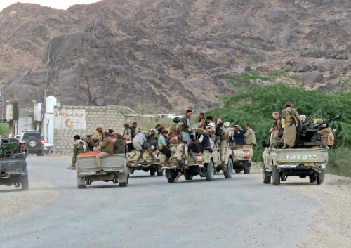 تقرير دولي: الإخوان في شبوة يمهدون الطريق لسيطرة الحوثيين على مأرب 1 تقرير دولي: الإخوان في شبوة يمهدون الطريق لسيطرة الحوثيين على مأرب