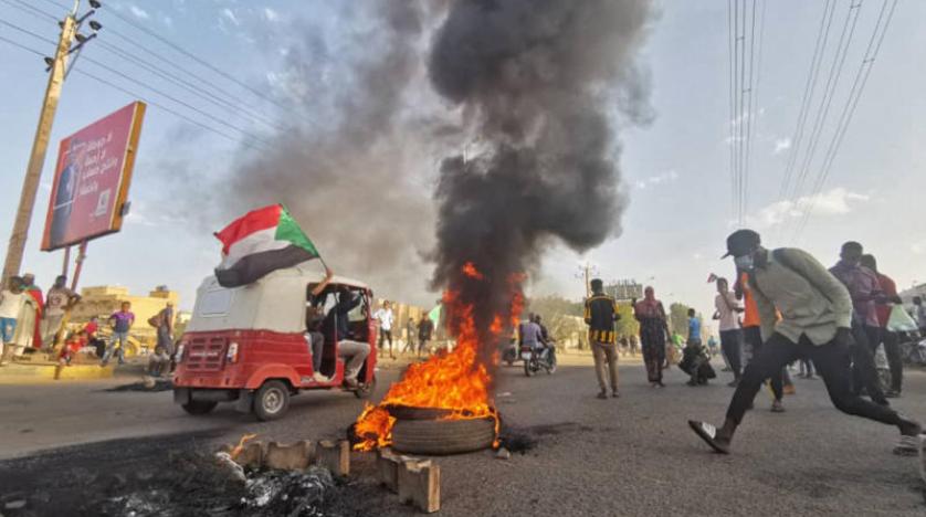 الشرطة السودانية تنفي إطلاق النار على المتظاهرين 1 الشرطة السودانية تنفي إطلاق النار على المتظاهرين