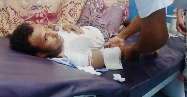 نيران حوثية تصيب مواطن في حيس جنوب الحديدة
