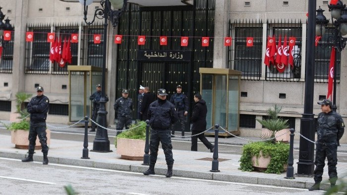 القبض على 16 مهاجرا غير شرعي شمال شرق تونس 1 القبض على 16 مهاجرا غير شرعي شمال شرق تونس