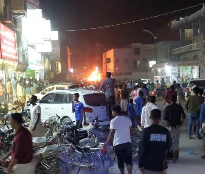 انفجار سيارة بجوار مستشفى سيئون العام في وادي حضرموت