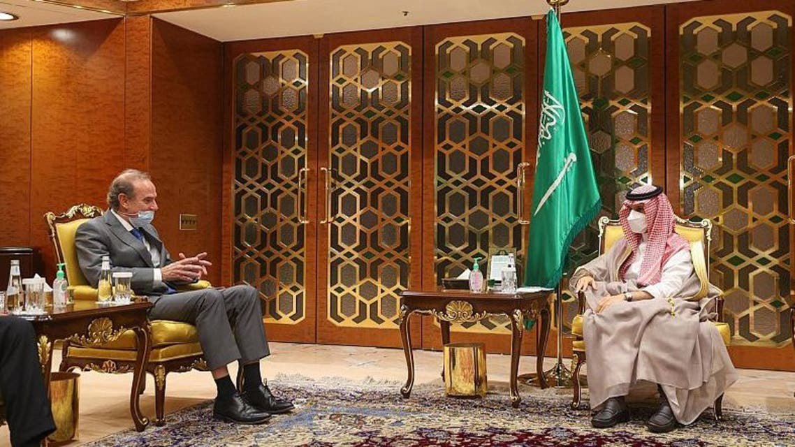 بن فرحان يبحث مع المنسق الأوروبي انتهاكات نووي إيران 1 بن فرحان يبحث مع المنسق الأوروبي انتهاكات نووي إيران