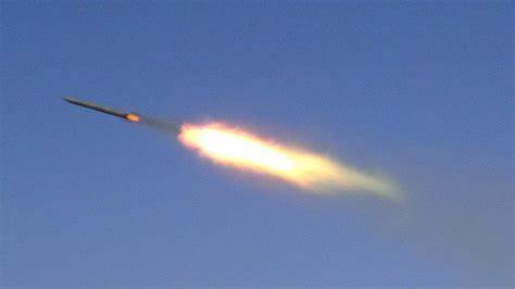 بقصف صاروخي.. مليشيا الحوثي تستهدف عسيلان في شبوة