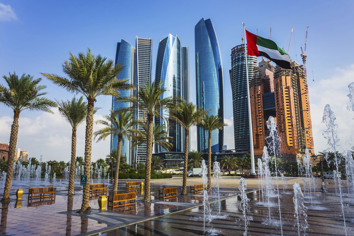 الإمارات الرابعة عالمياً بين أفضل الوجهات للعيش والعمل 1 الإمارات الرابعة عالمياً بين أفضل الوجهات للعيش والعمل