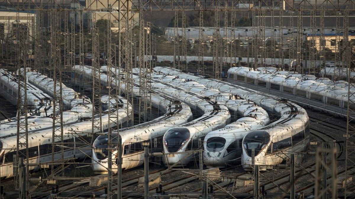 دراسة جديدة: باحثون صينيون يعملون على تطوير قطارات بأجنحة لزيادة سرعتها