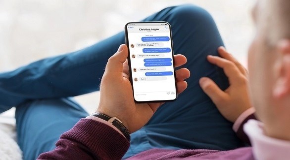 خبراء أمنيون.. ثغرة في هواتف آي فون تجعل مليار هاتف عرضة للهاكر والمتطفلين