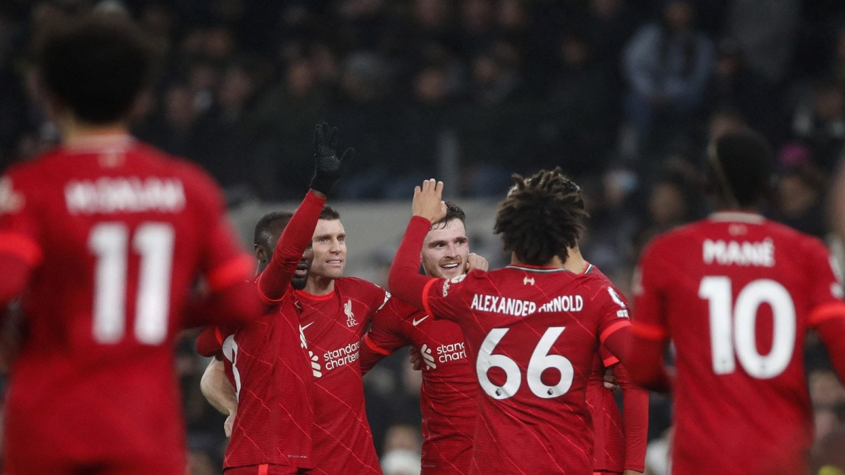 تأجيل مباراة ليفربول أمام ليدز يونايتد في الدوري الإنجليزي
