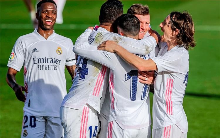 ريال مدريد يستعيد نغمة الانتصارات أمام فالنسيا بِأربعة أهداف لهدف