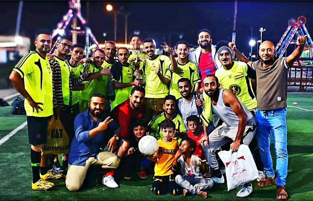 فريق "القصر" يحرز كأس التحدي عقب فوزه على فريق نجوم خورمكسر