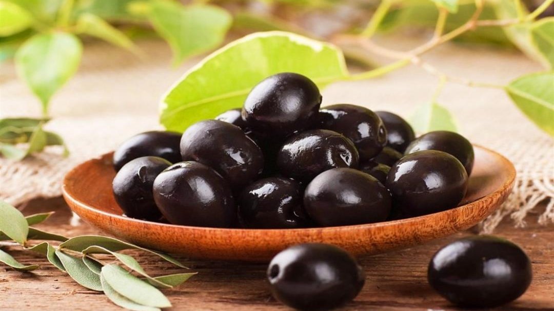 فوائد تناول الزيتون الأسود