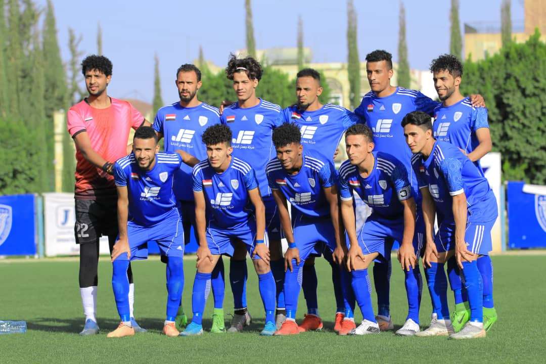 وحدة صنعاء يحقق الفوز على آزال بثلاثة أهداف لهدف 