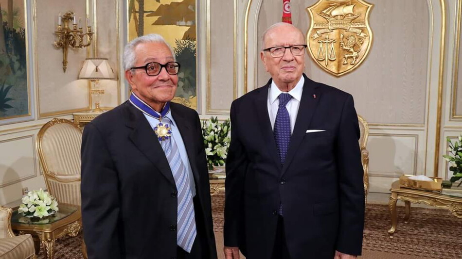 رحيل مؤرخ المسرح التونسي المنصف شرف الدين عن عمر يناهز 94 عاما