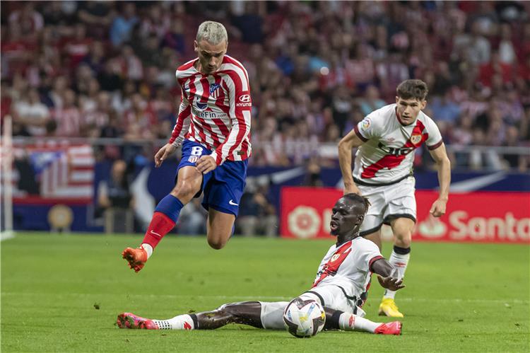 أتلتيكو مدريد يتعادل مع رايو فاييكانو في الدوري الإسباني