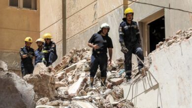 مقتل وإصابة 18 شخص بانهيار مبنى في العاصمة المصرية