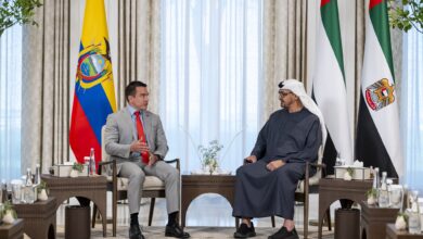 الرئيس الإماراتي يبحث تعزيز التعاون مع الإكوادور