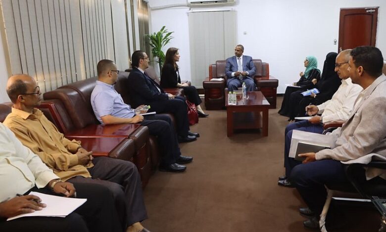 الوزير الزعوري وهيئة الأمم المتحدة للمرأة يناقشان تعزيز تمكين المرأة اليمنية