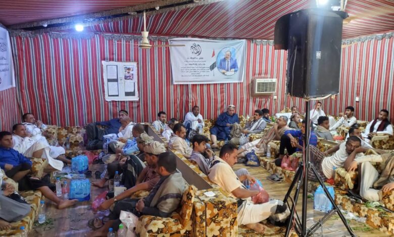 مجلس عزاء في مأرب يستعرض نضال ومناقب القيادي التهامي الراحل عبدالرحمن حجري 1 مجلس عزاء في مأرب يستعرض نضال ومناقب القيادي التهامي الراحل عبدالرحمن حجري