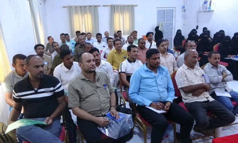 الحديدة.. إقامة دورة تدريبية للكادر الصحي في إدارة الإصابات الجماعية بالخوخة