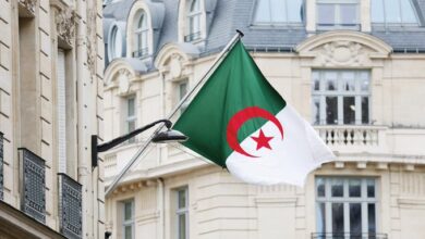 الدفاع الجزائرية: القضاء على إرهابيين واسترجاع أسلحة في عملية أمنية شرقي البلاد