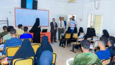 رئيس جامعة عدن يتفقد كليات خورمكسر ويشيد بانضباط العملية التعليمية
